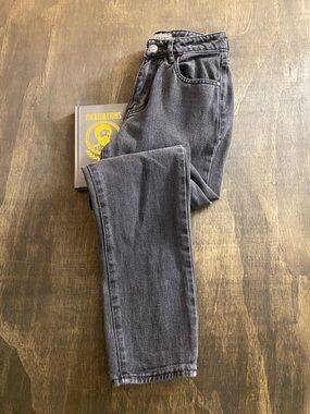 Pacsun High-Rise Straight Leg Jeans